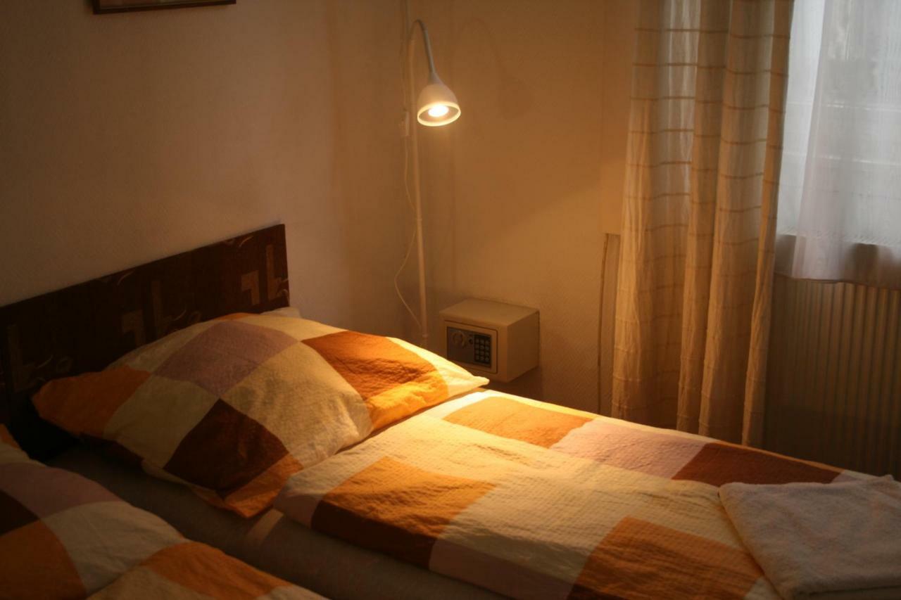Margaret Bridge Studio Apartment Budapest Extérieur photo